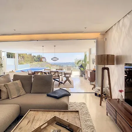 Luxury With Private Pool In La Morelia
