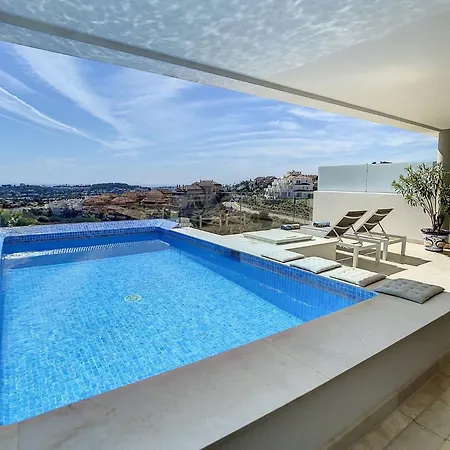 Luxury With Private Pool In La Morelia Apartment